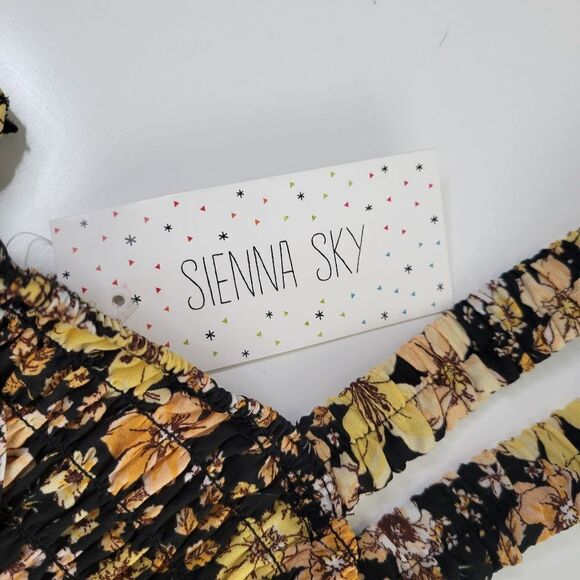 NEW L SIENNA SKY BLACK MINK YELLOW PINK TANK FLORAL SMOCKED TANK TOP LARGE NWT - Picture 5 of 7